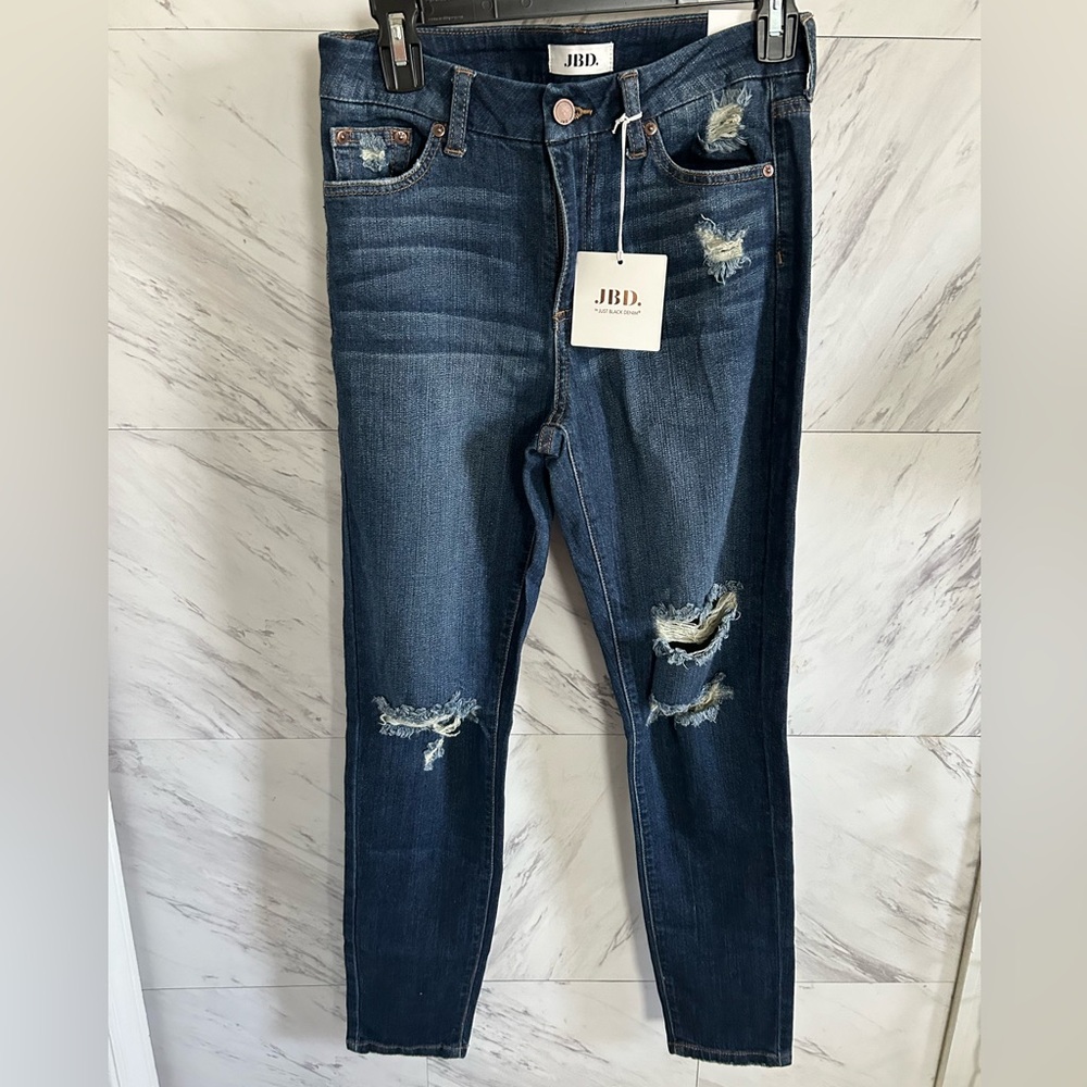 JBD NWT blue jeans